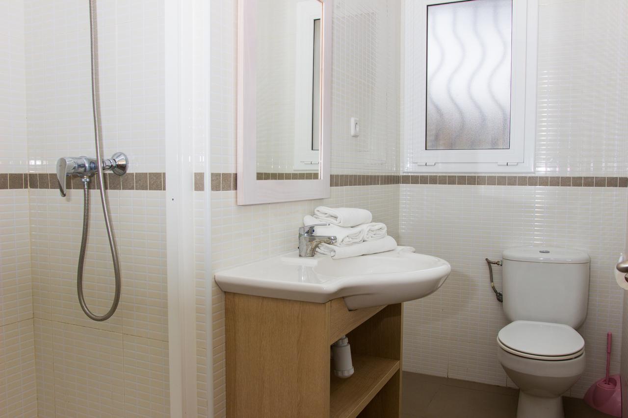 Rentalmar Villa Cristina Families Only Miami Playa Екстер'єр фото